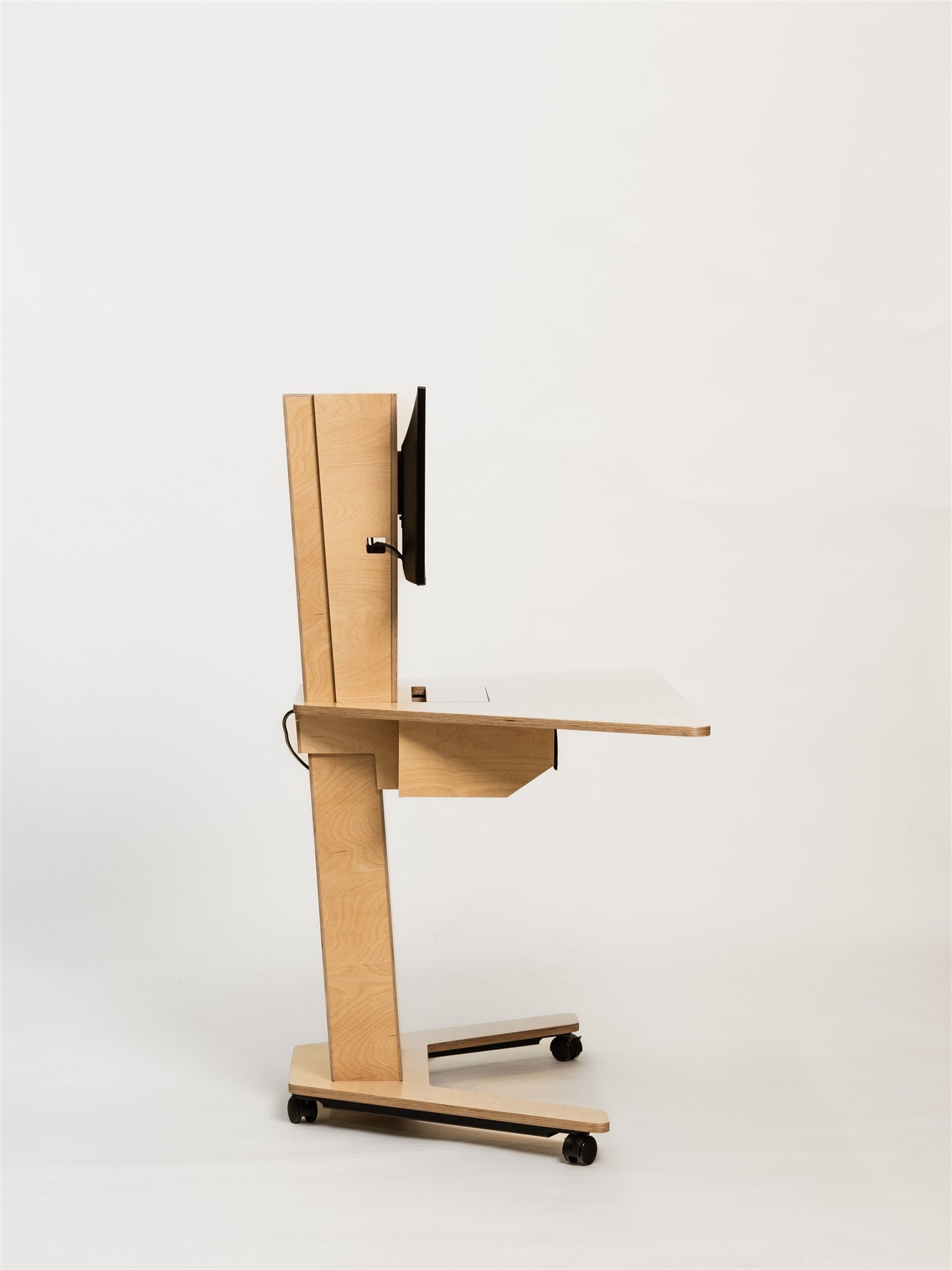Limber Desk